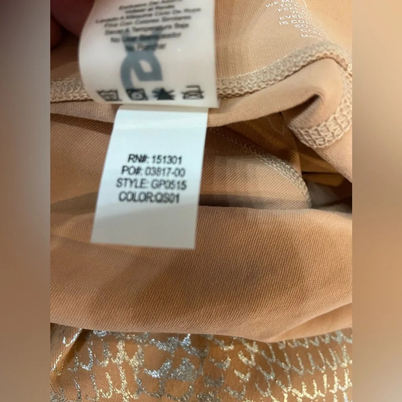 GOOD AMERICAN Python Print Foul Leggings‎ Size 3 Athletic LIKE NEW - Picture 13 of 14